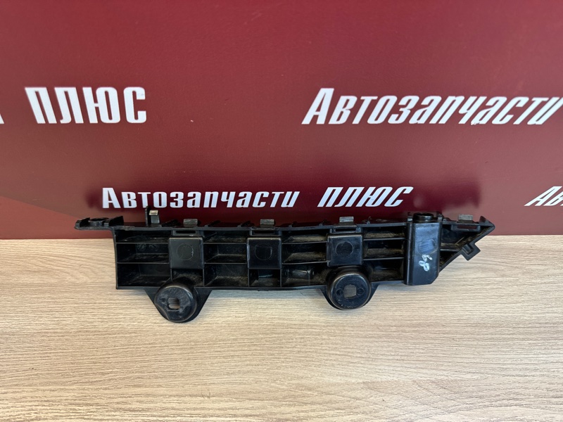 Кронштейн бампера