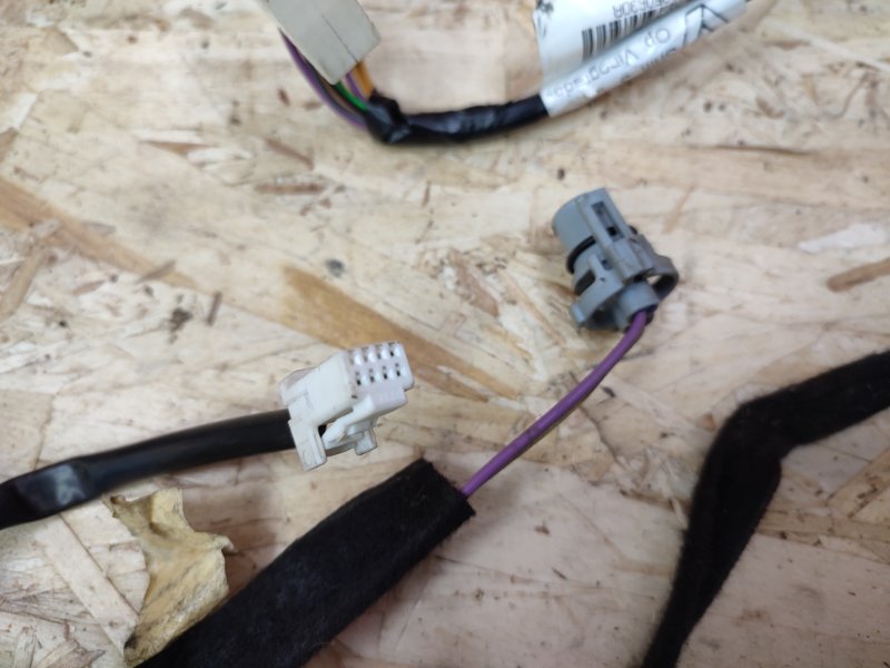 Проводка двери