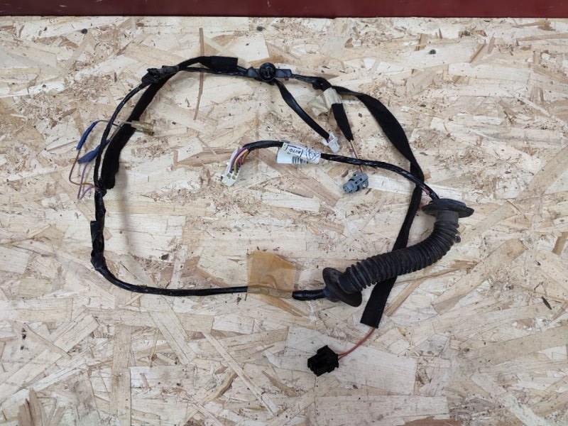 Проводка двери