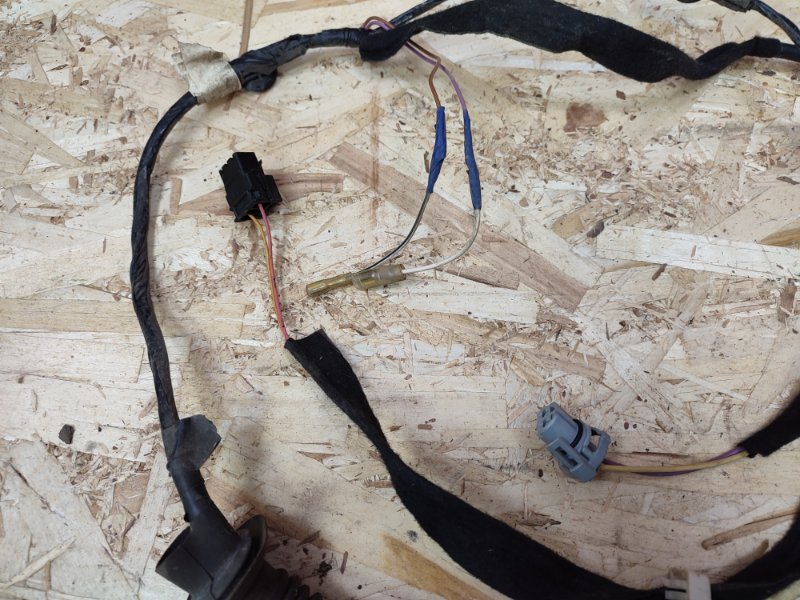 Проводка двери