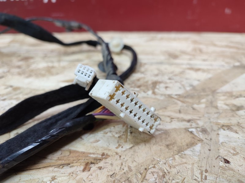 Проводка двери