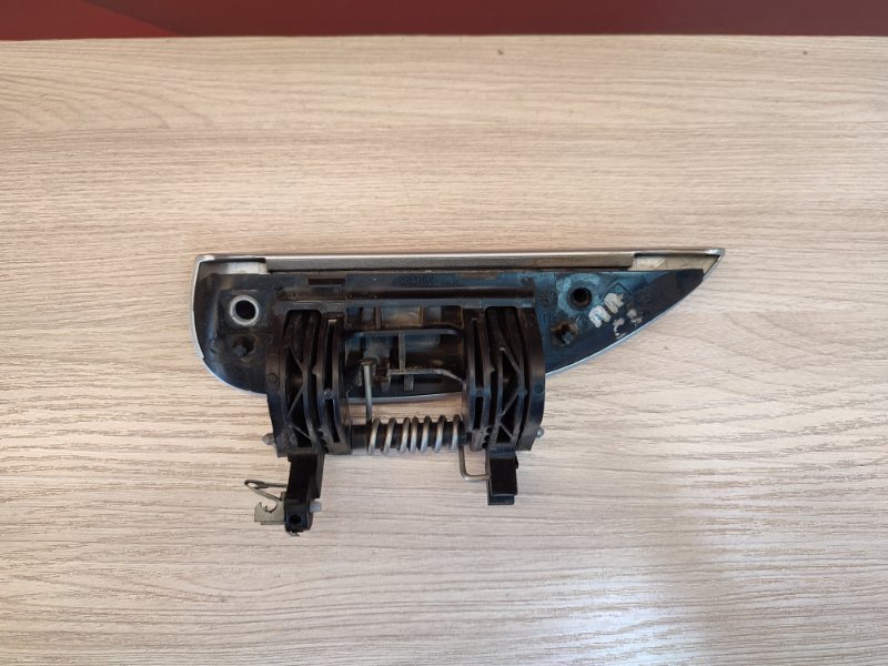 Ручка двери внешняя