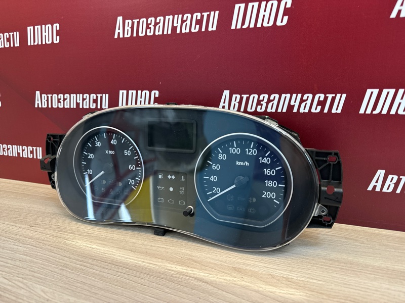 Щиток приборов