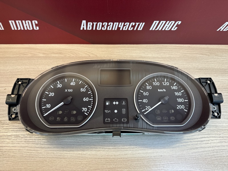 Щиток приборов