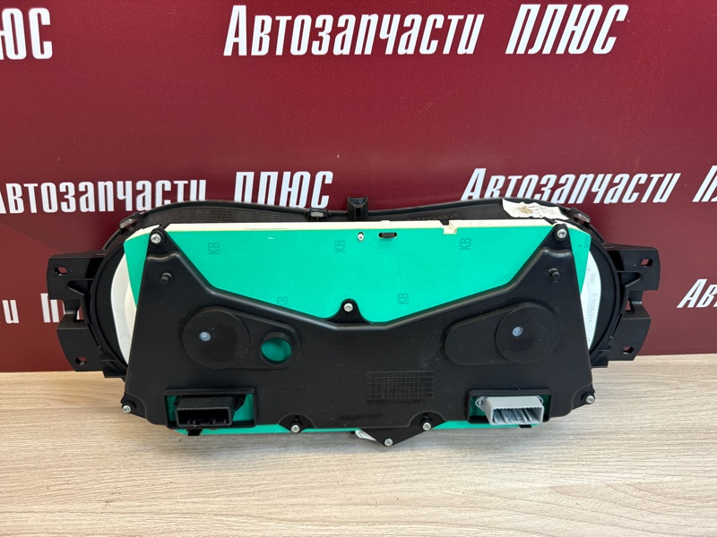 Щиток приборов