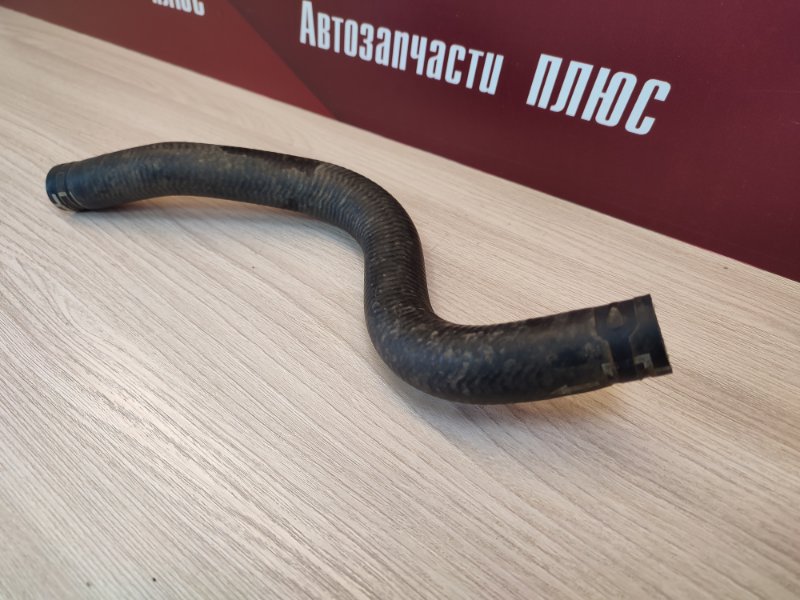 Патрубок отопителя