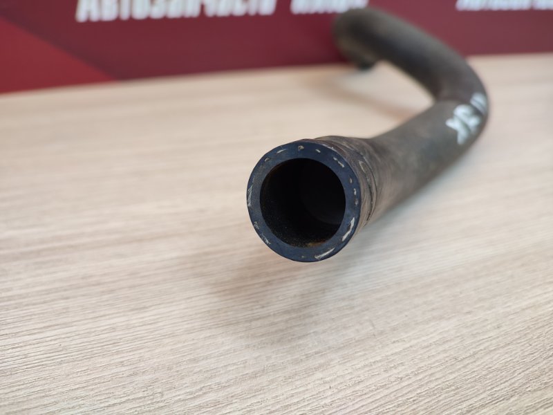 Патрубок отопителя