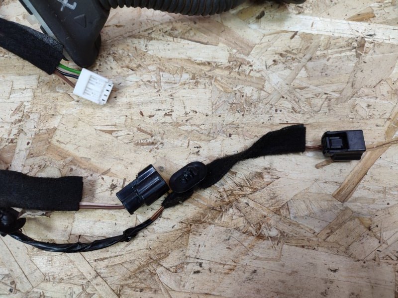 Проводка двери