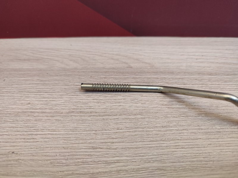 Тяга замка двери