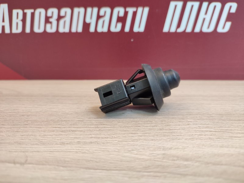 Концевик двери