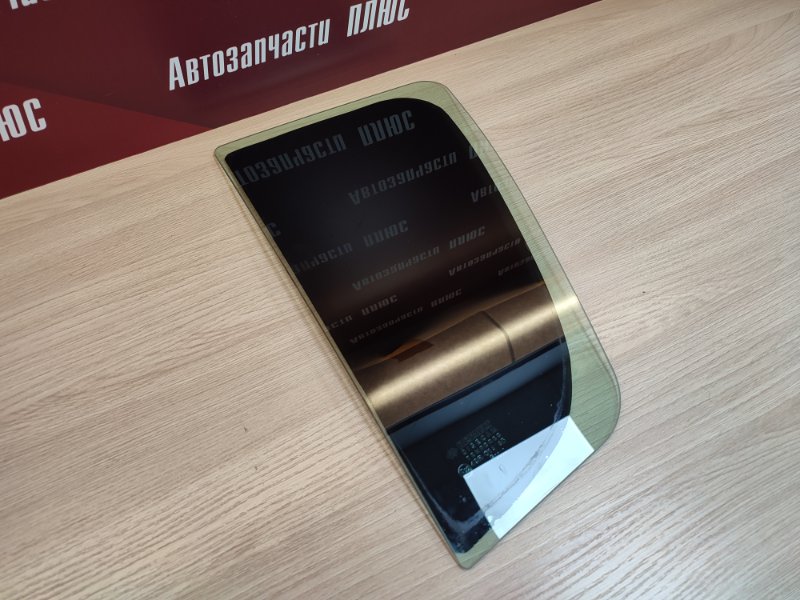 Форточка двери