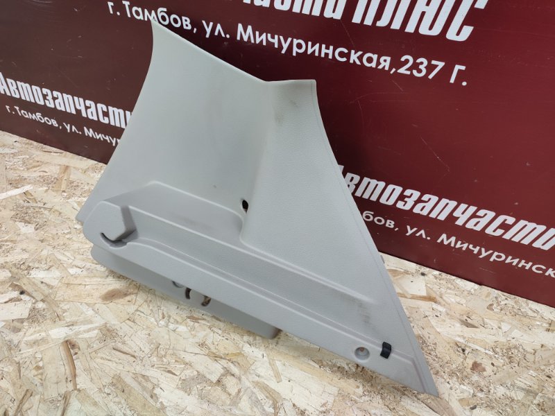 Обшивка стойки