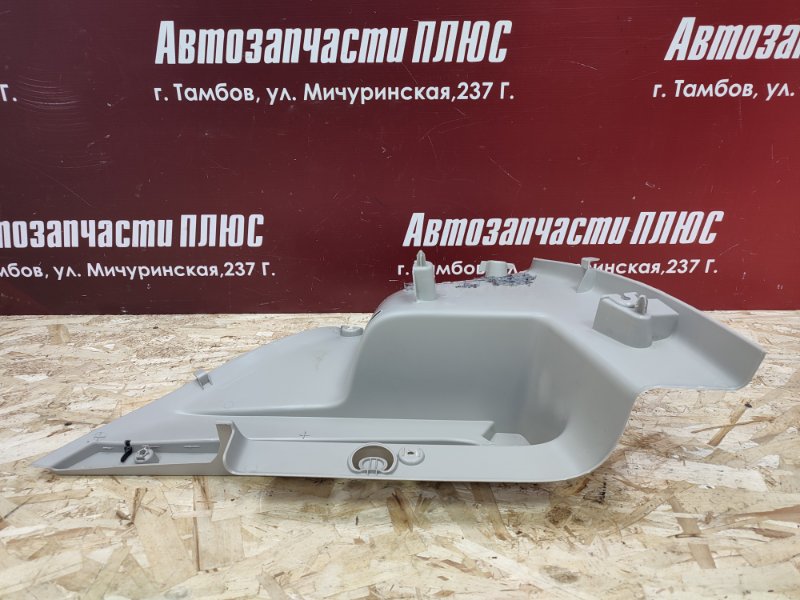 Обшивка стойки