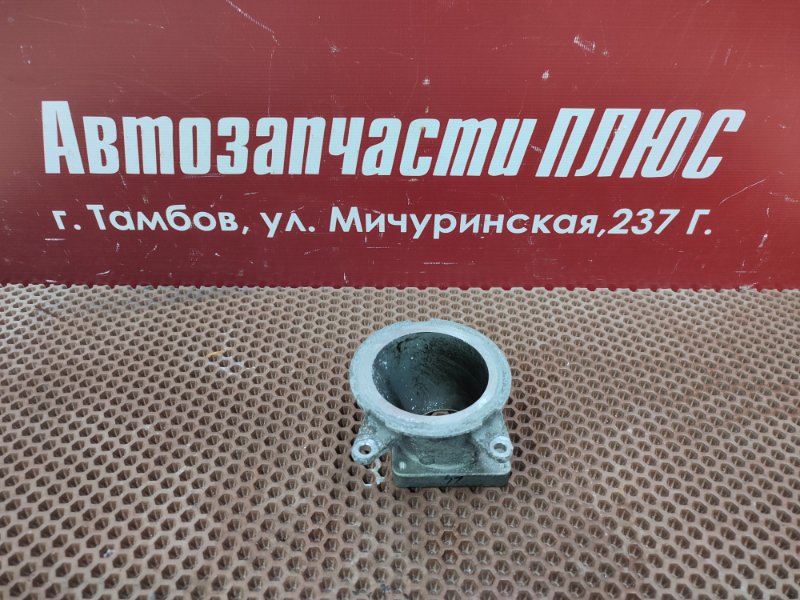 Фланец дроссельной заслонки