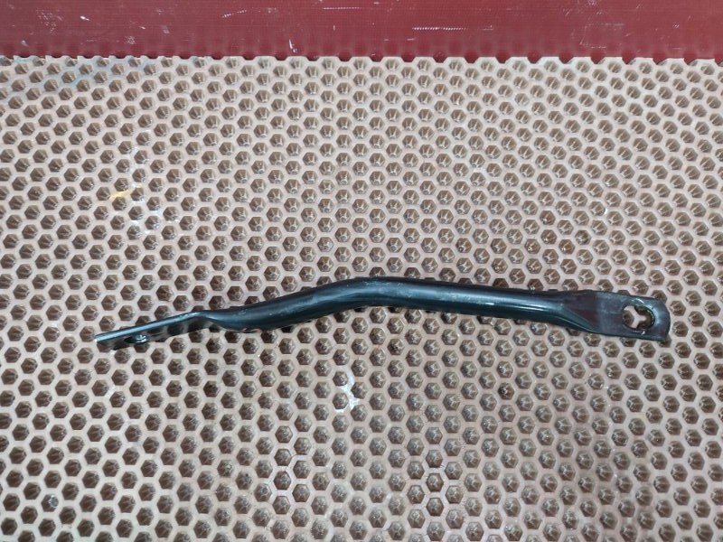 Кронштейн подрамника