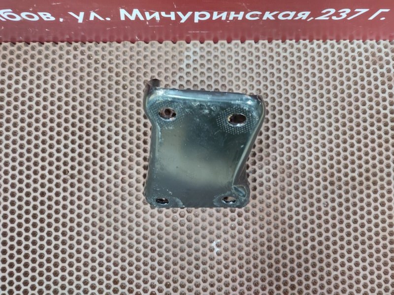 Кронштейн балки