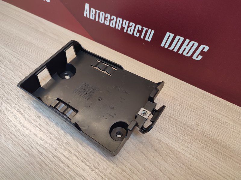 Кронштейн блока комфорта