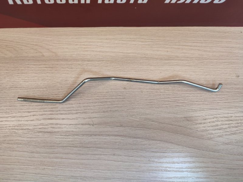 Тяга замка двери