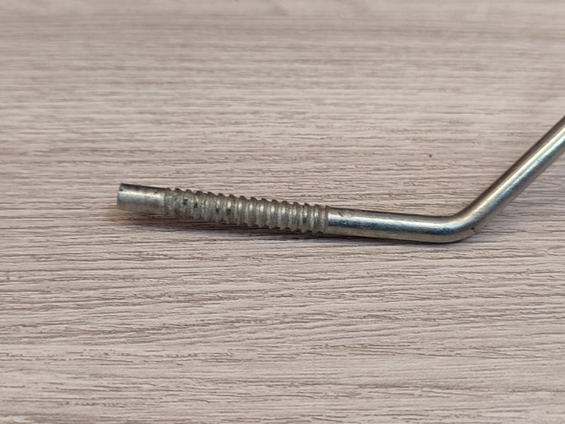 Тяга замка двери