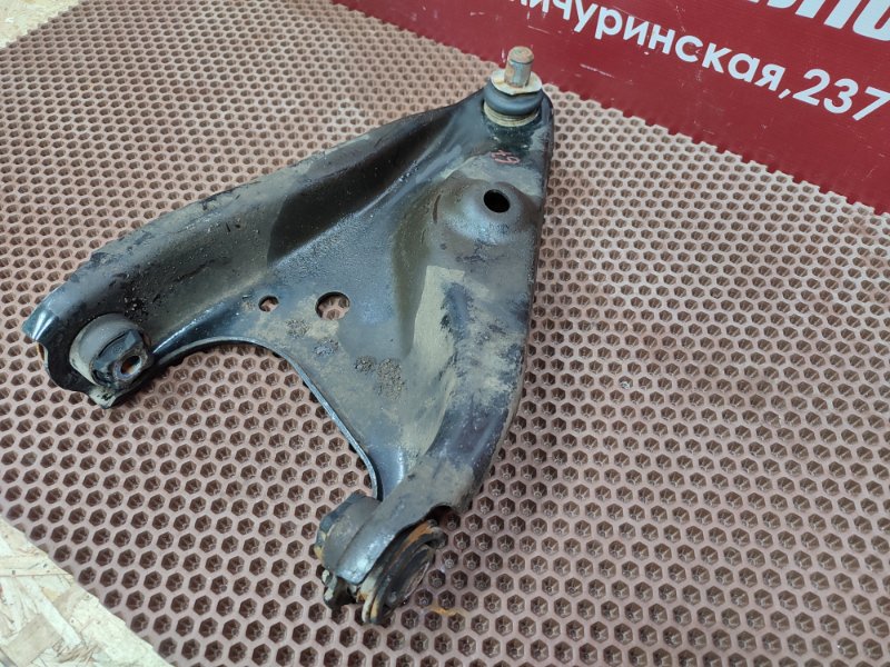 Рычаг подвески