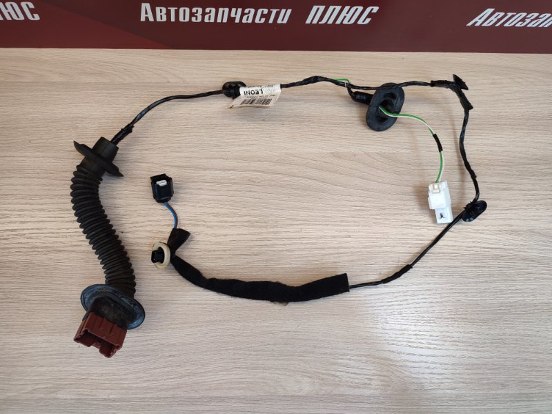 Проводка двери