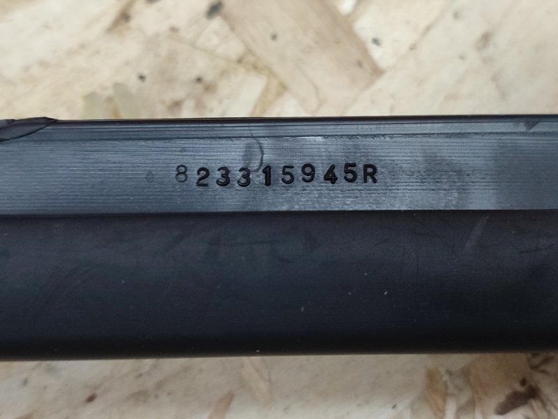 Уплотнитель стекла двери