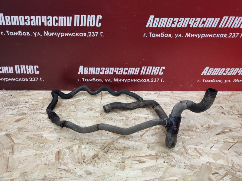 Патрубок радиатора