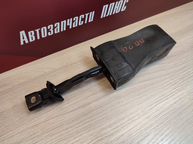 Ограничитель двери