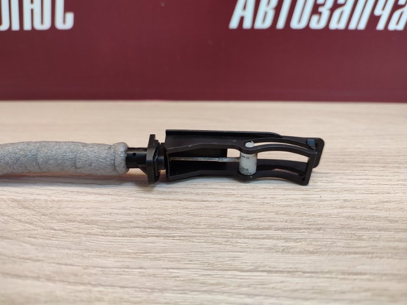 Трос замка двери