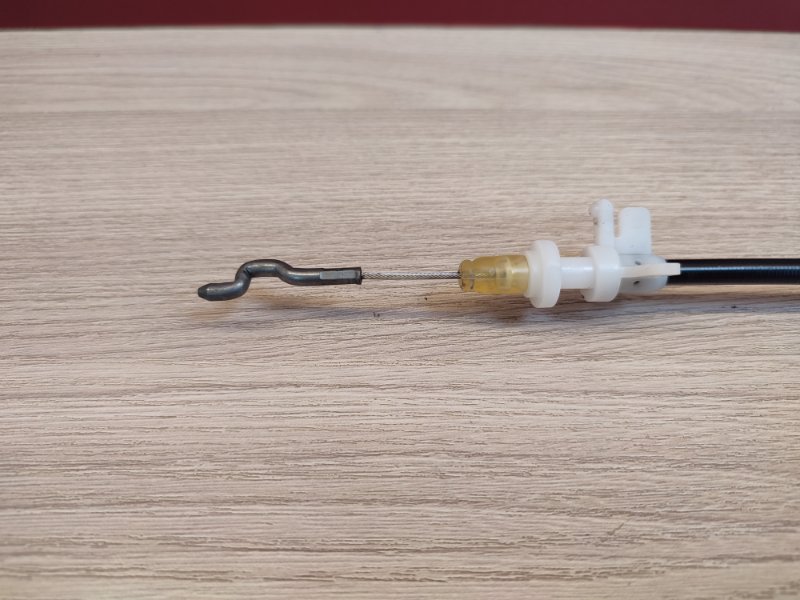 Трос замка двери