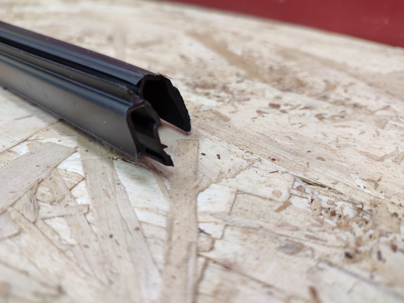 Уплотнитель стекла двери внутренний