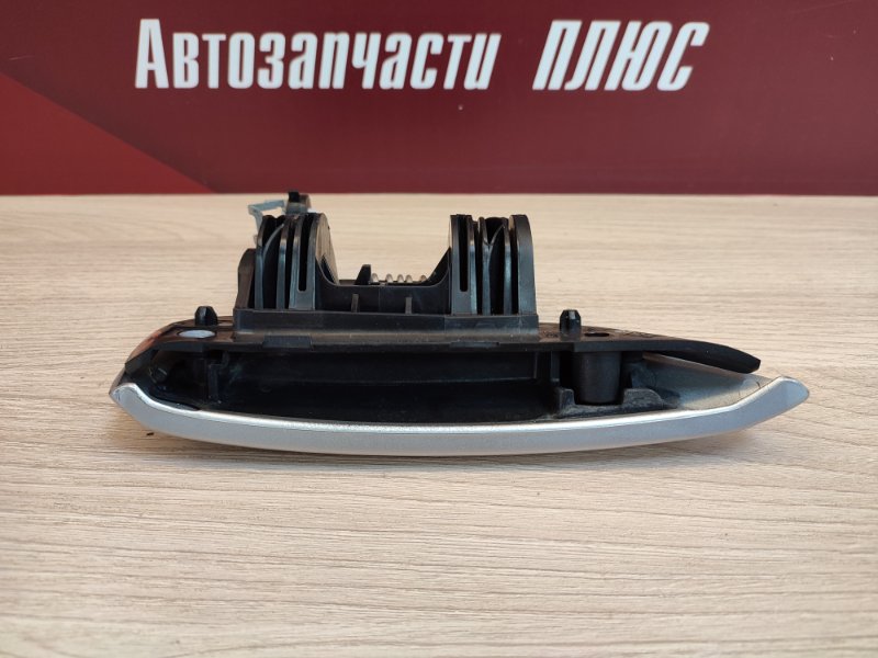 Ручка двери внешняя