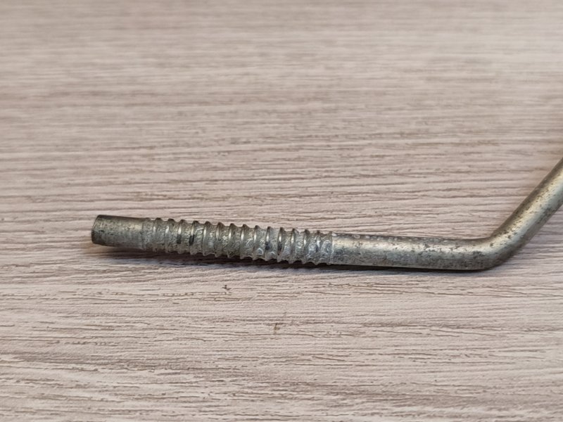 Тяга замка двери