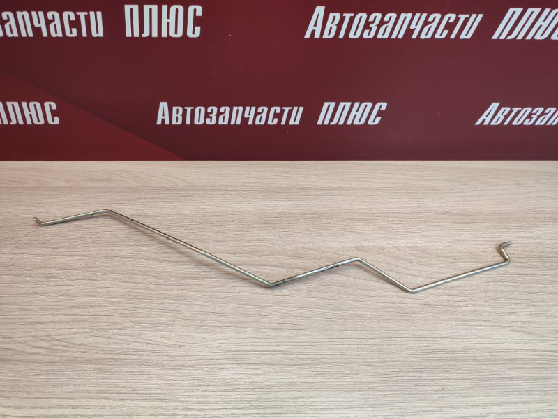 Тяга замка двери