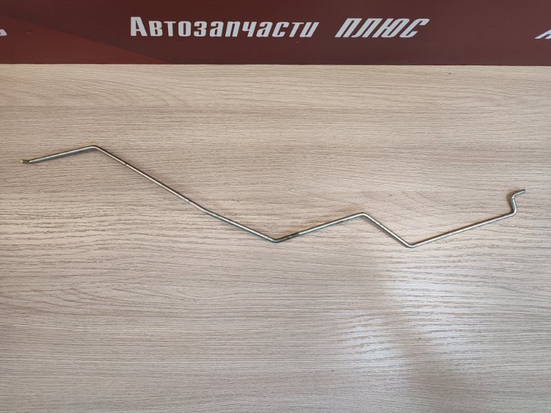 Тяга замка двери