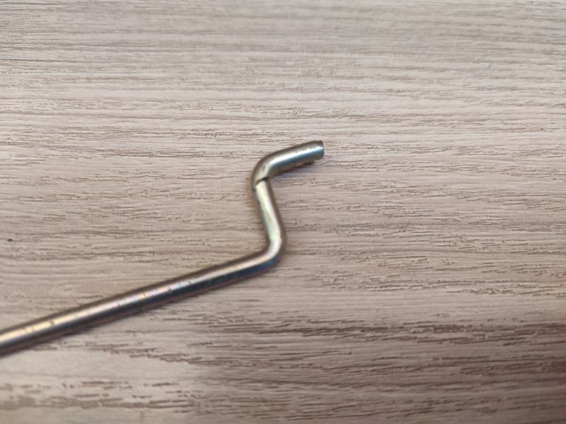 Тяга замка двери