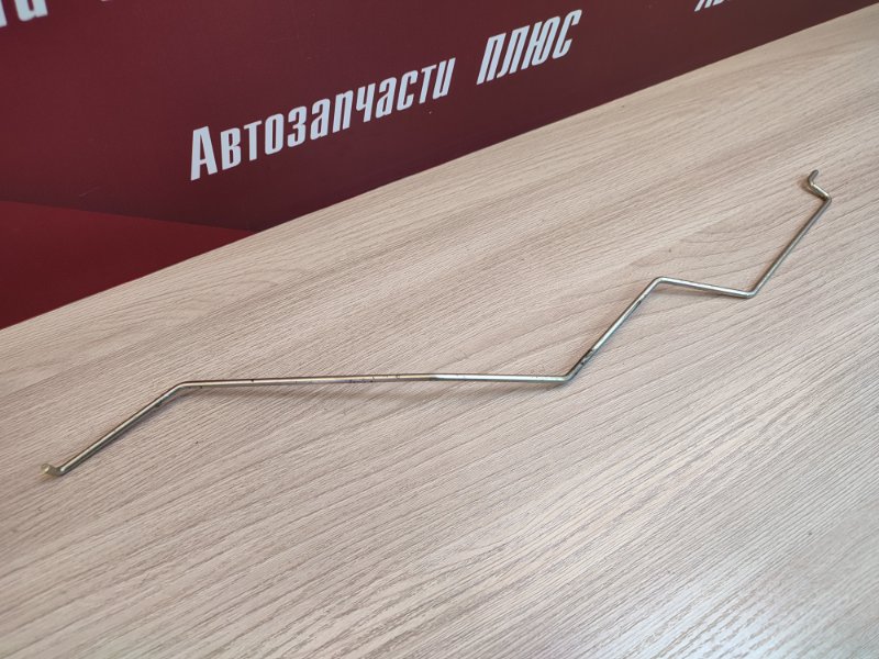 Тяга замка двери