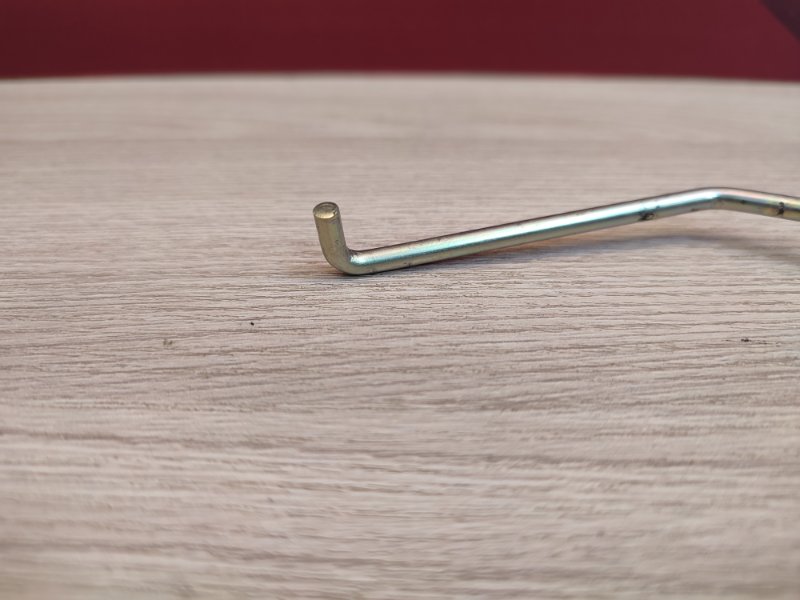 Тяга замка двери