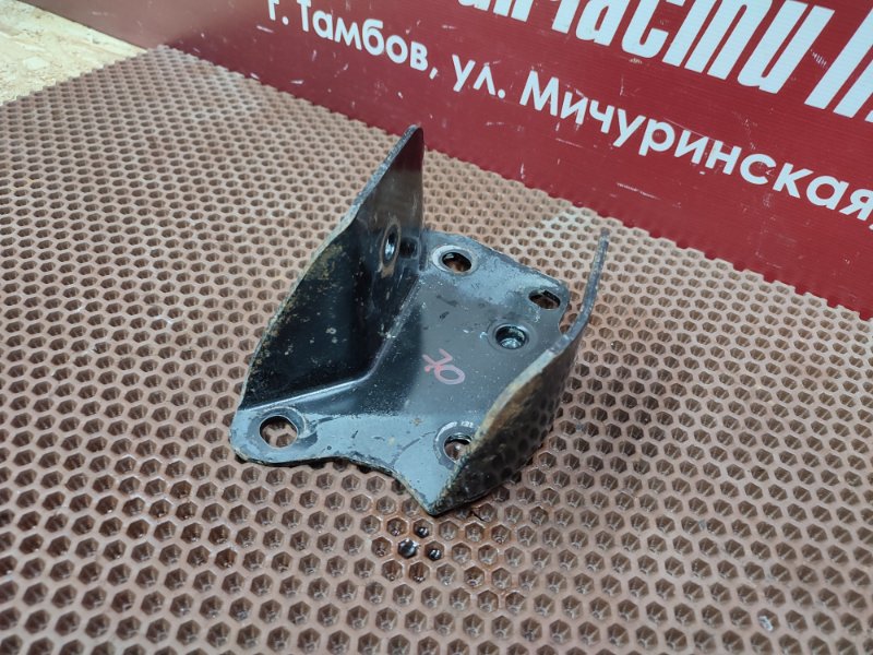 Кронштейн балки