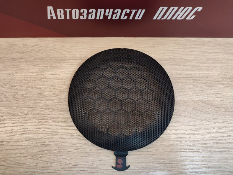 Крышка динамика