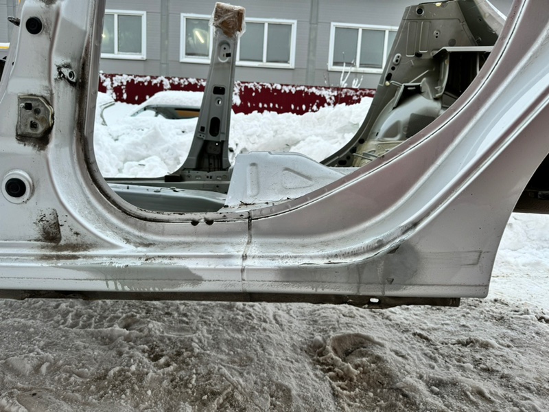 средняя стойка