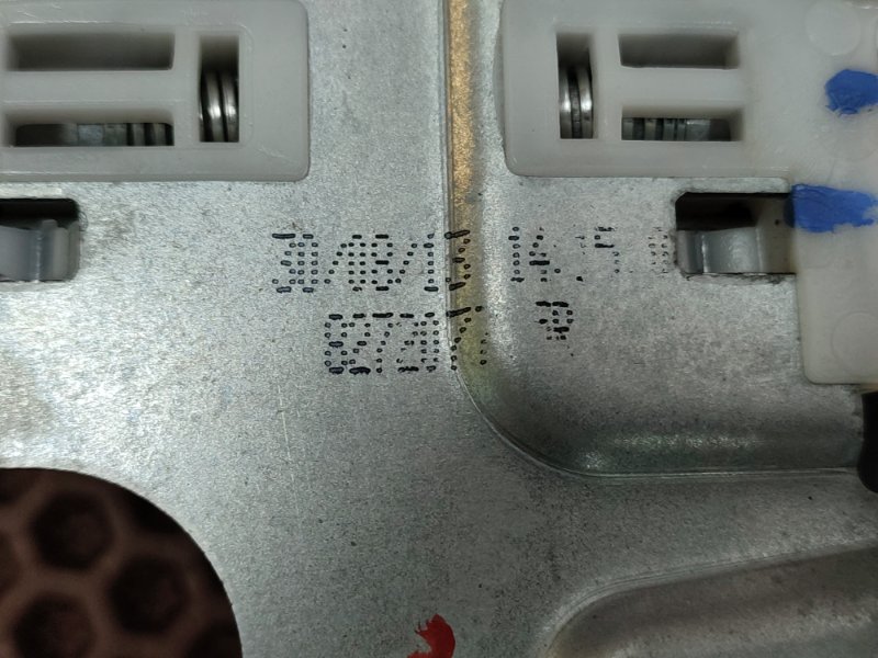 Стеклоподъемник    двери