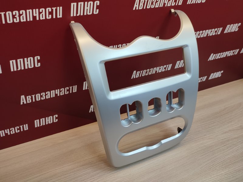 Рамка магнитолы