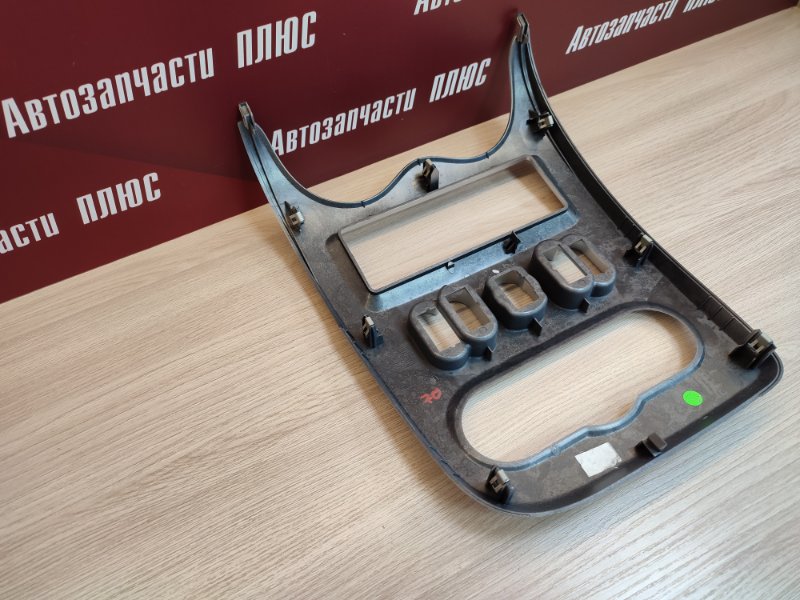 Рамка магнитолы