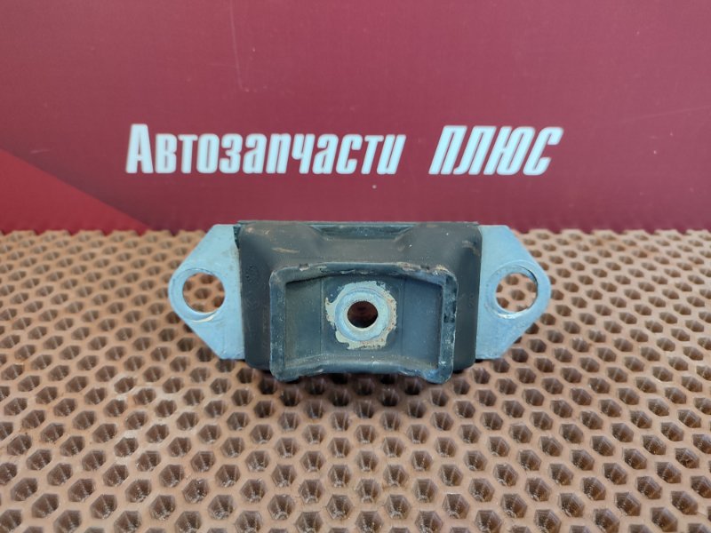 Опора двигателя