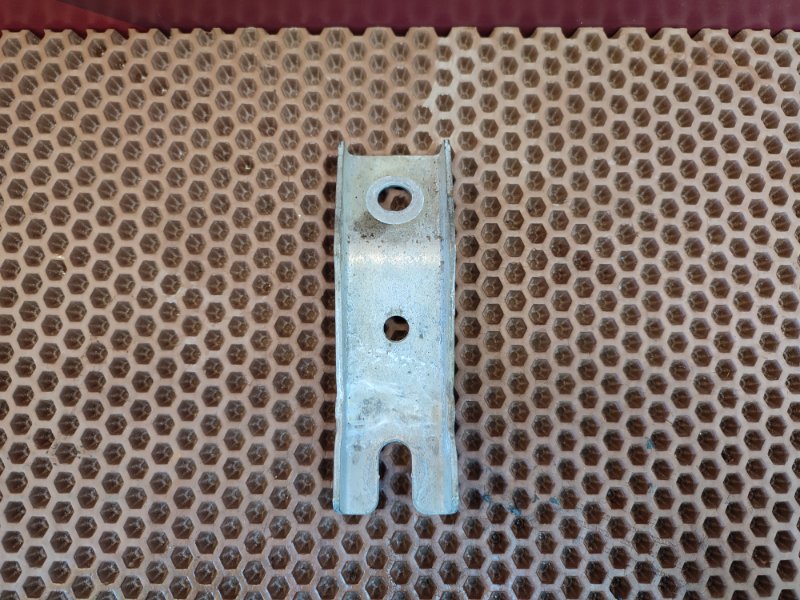 Кронштейн опоры кпп