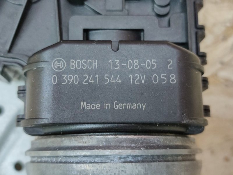 Трапеция дворников