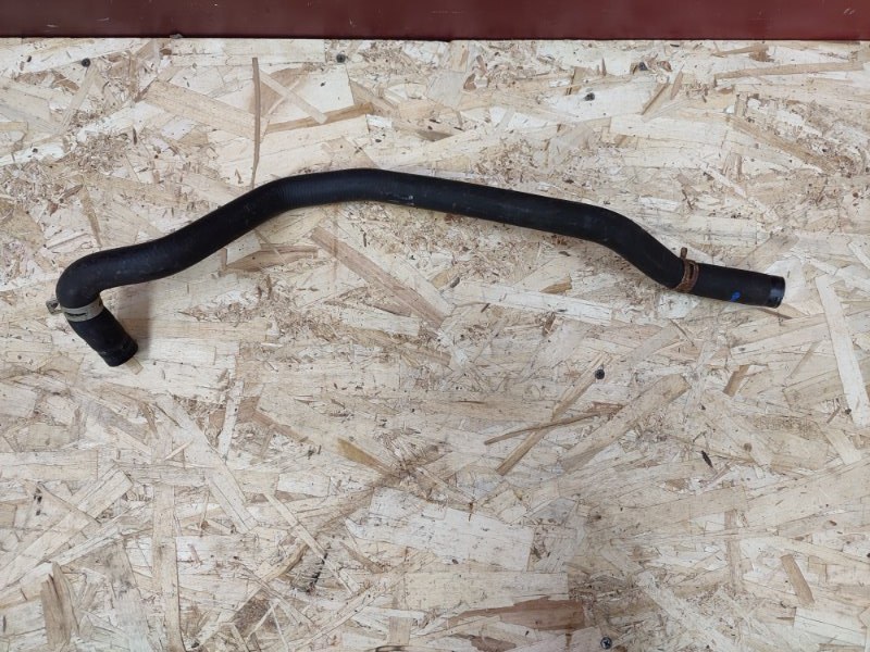 Патрубок отопителя