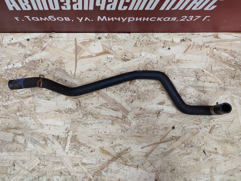 Патрубок отопителя