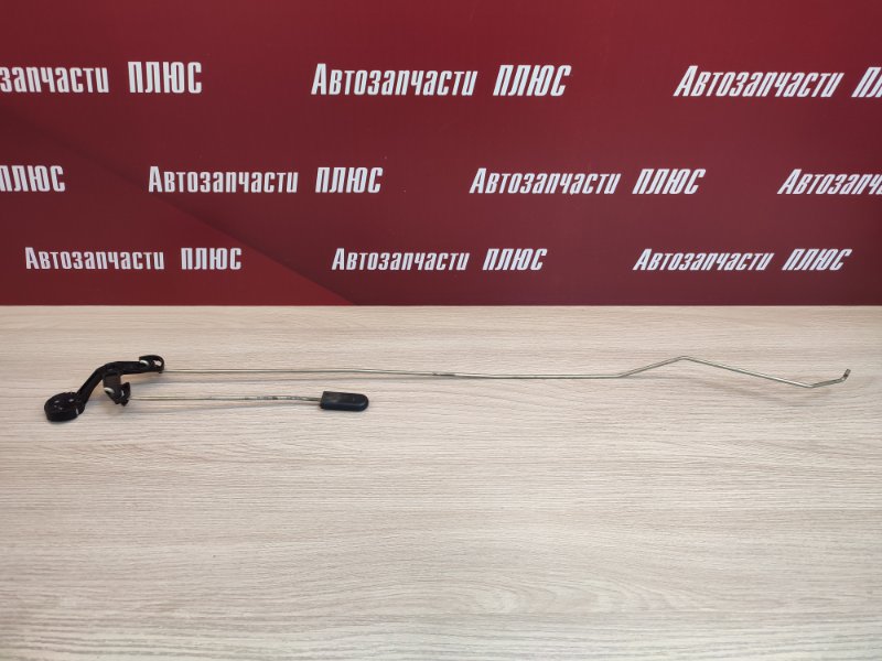 Тяга замка двери